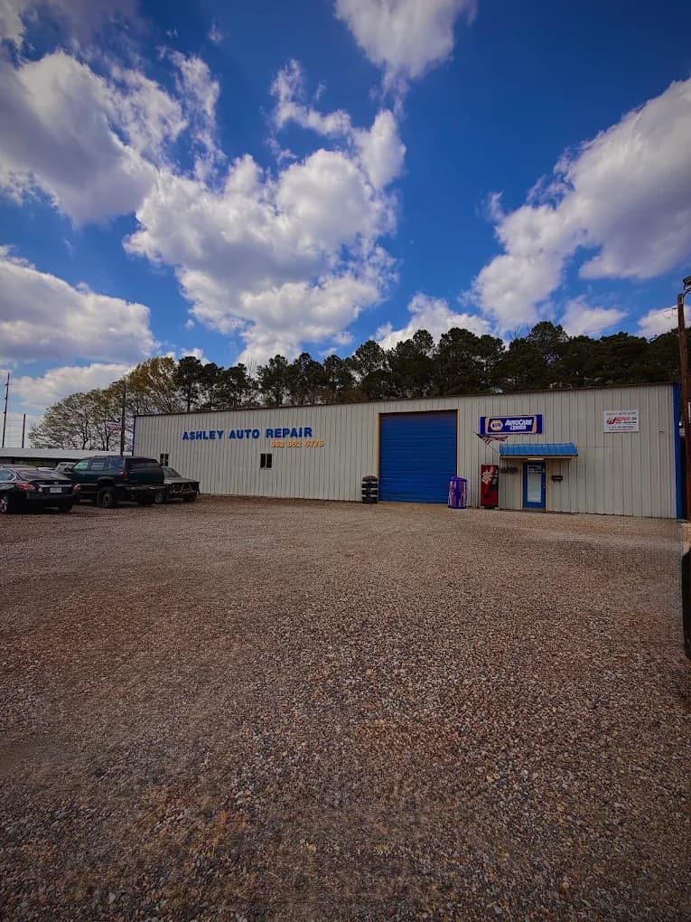 Ashley Auto Repair shop exterior at 912 W Main St in Fulton, MS, a NAPA AutoCare Center